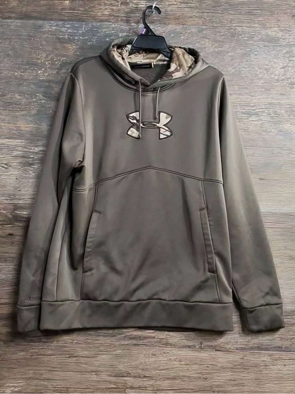 Under Armour Men's Brown Camo Logo Pullover Hoodie